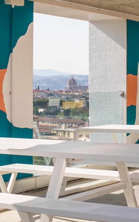 Cx Florence Student & Explorer Place Exterior photo